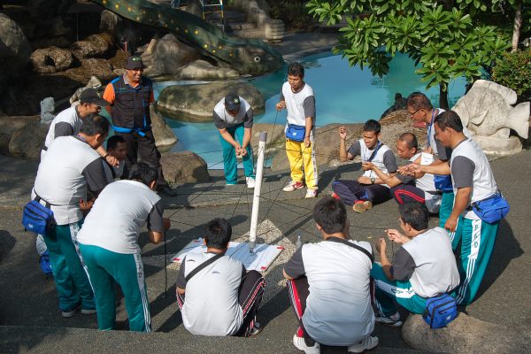 Outbound Training Fun Games 2 Outbound Training Fun Games 2