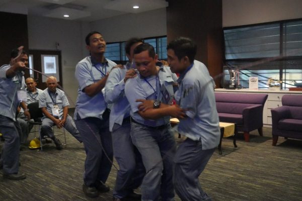 Program Internalisasi Budaya Perusahaan PT. United Tractors Pandu Engineering 16 Program Internalisasi Budaya Perusahaan PT. United Tractors Pandu Indonesia