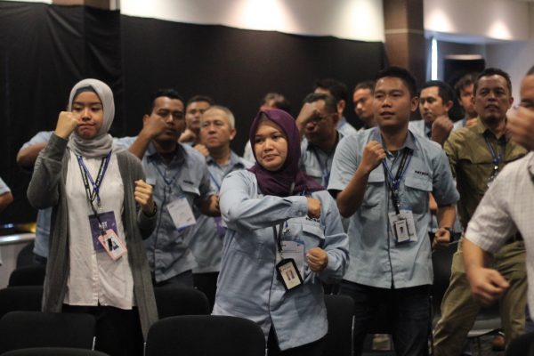 Program Internalisasi Budaya Perusahaan PT. United Tractors Pandu Engineering 9 Program Internalisasi Budaya Perusahaan PT. United Tractors Pandu Indonesia