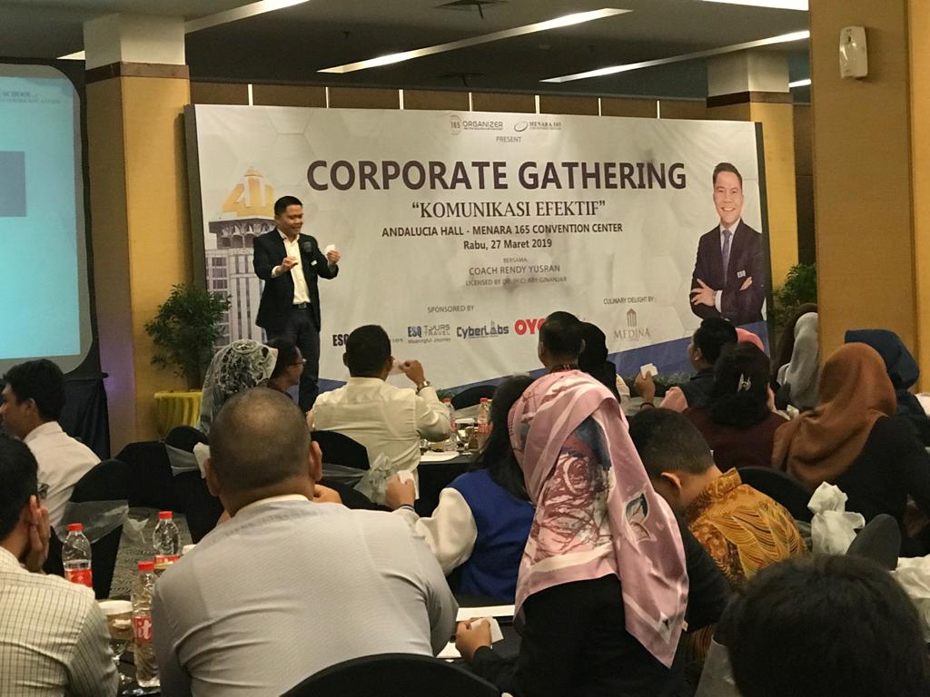 corporate gathering, training komunikasi efektif, act consulting, menara 165