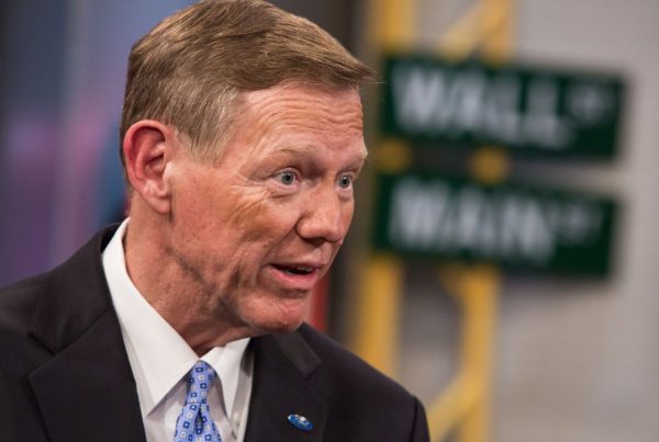 alan mullaly, ceo ford, ceo boeing, board of director di google, board of director di alphabet, act consulting