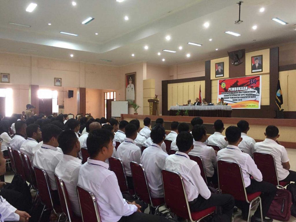 Training Meaning of Work Seluruh CPNS Pemerintah Kabupaten Buru Ambon